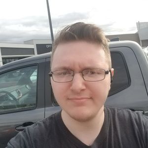 Meet your Posher, Christian